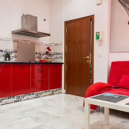 Apartamentos Rg Triana, Calle Castilla Con Patio Sevilla Bagian luar foto